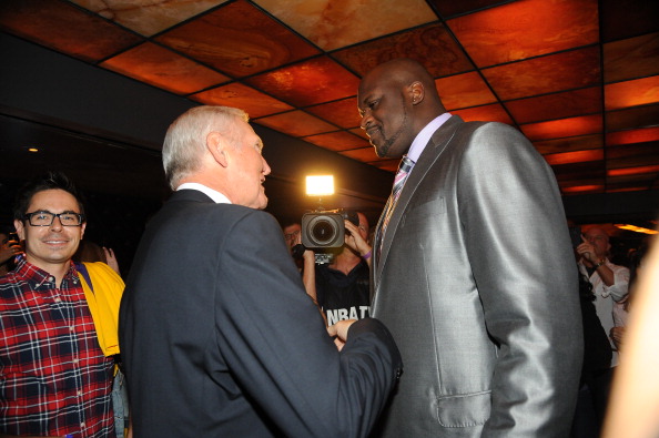 队友察觉萨拉赫情绪变化，对其公开泄愤采访不感震惊（队友早就注意到萨拉赫情绪波动，对他在采访中的公开泄愤并不意外）