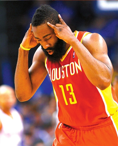 本菲卡遇苦主仍难翻身 数据示切尔西小胜晋级（本菲卡难破苦主魔咒，数据看好切尔西小胜晋级）