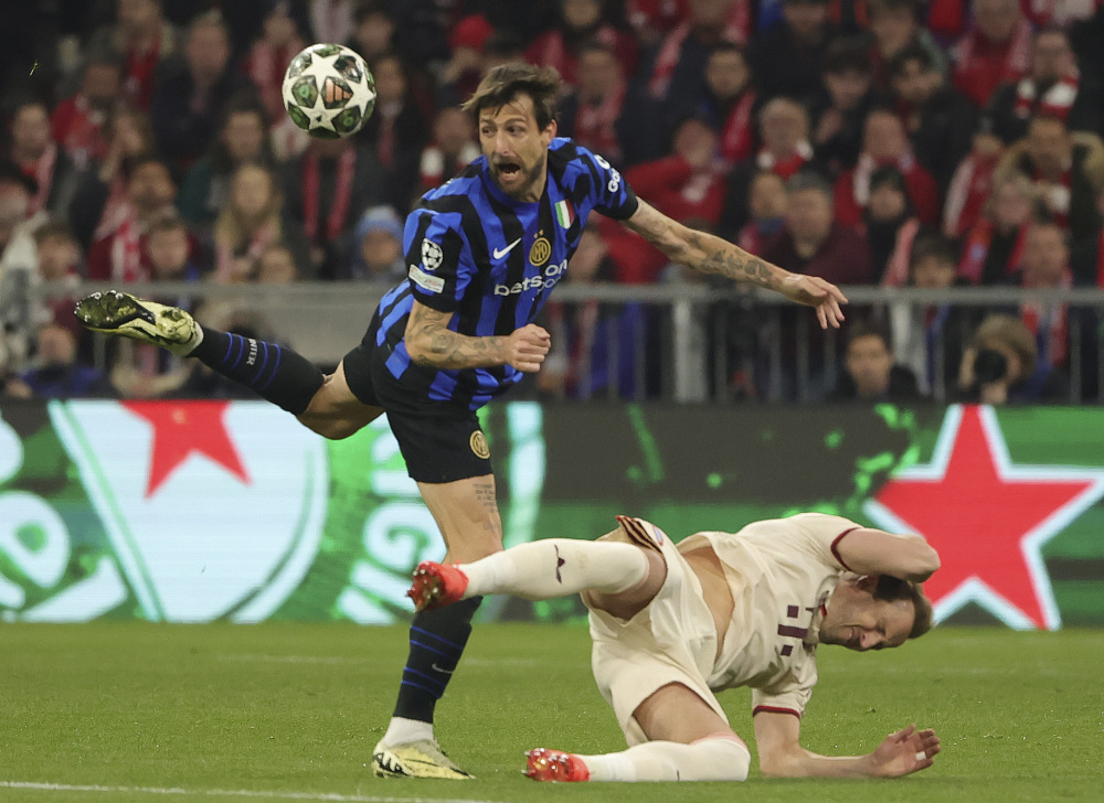 官方：巴萨女足中场邦马蒂荣获年度最佳女子球员（官方：巴萨女足中场邦马蒂当选年度最佳女足球员）