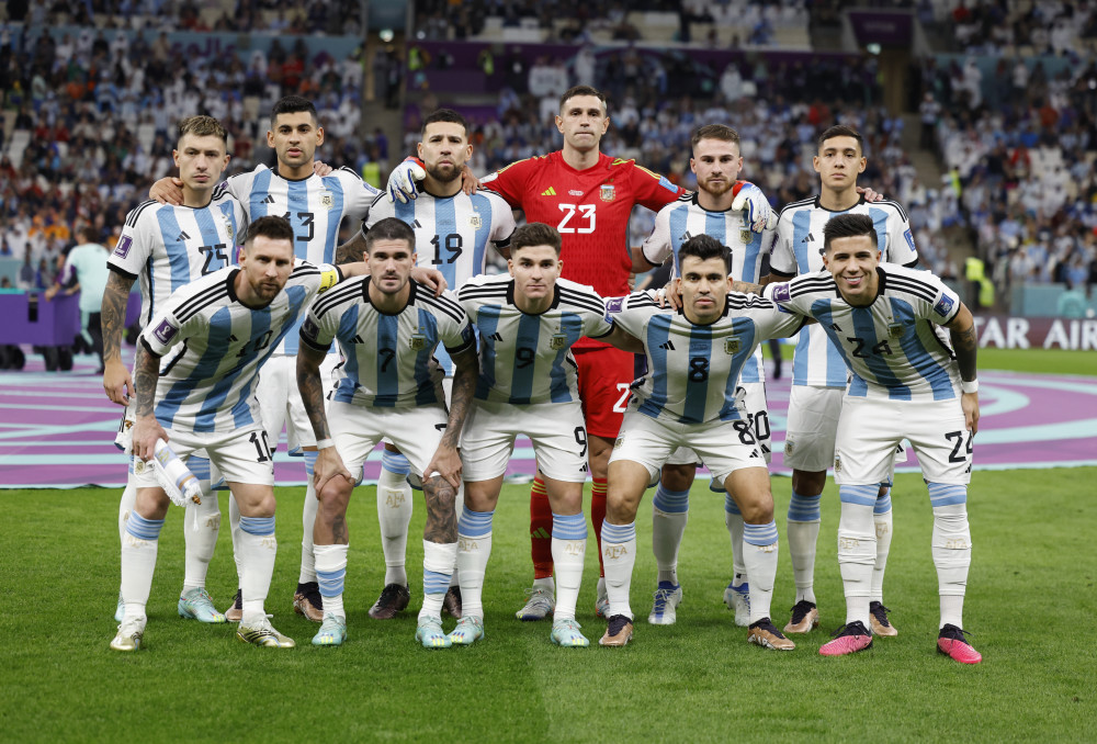 一球不丢！哈特半场4中4拿到9分2板2助1断 正负值+16（哈特半场手感火热：4投全中拿下9分2板2助1断，正负值+16）