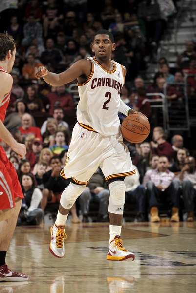 科瓦奇：安塞尔米诺是很棒的小伙，硬朗作风从不退缩性格沉稳（科瓦奇盛赞安塞尔米诺：出色小伙，作风硬朗不退缩，性格稳重）