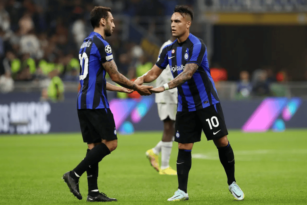 贝蒂斯球员：赛季开始前说这种情况不会判点球，现在却判了（贝蒂斯球员不满：赛季前称此类情况不判点，如今却判了）