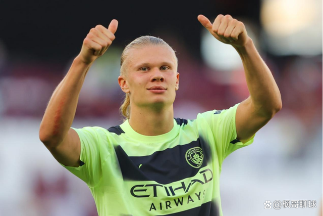 替补门将关键扑救，稳定球队防线（替补门将奉献关键扑救，稳住球队后防）