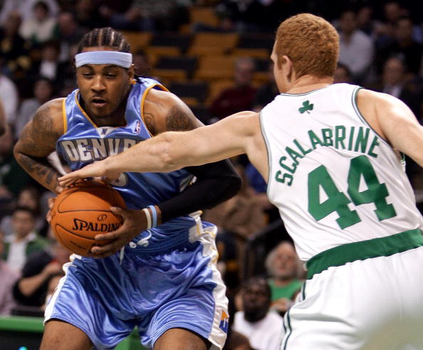 太铁了！蒙克半场6中1&三分3中0仅拿2分2助攻（手感冰凉！蒙克半场6投1中、三分3投全失，仅收获2分2助攻）