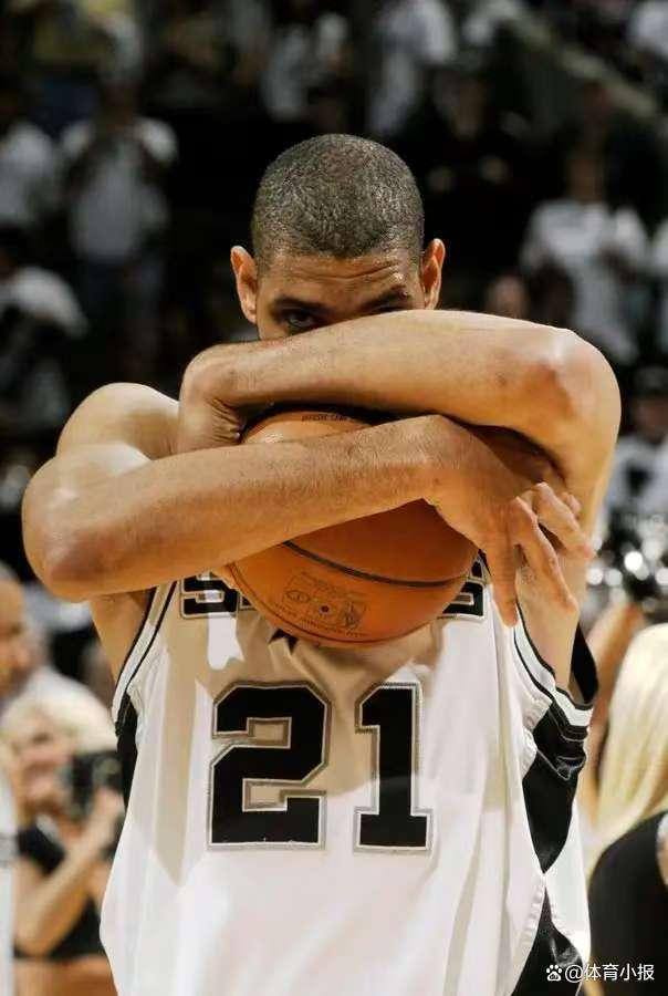 历史一刻！维拉豪取十连胜，创111年队史新纪录（111年首次！维拉十连胜，改写队史纪录）