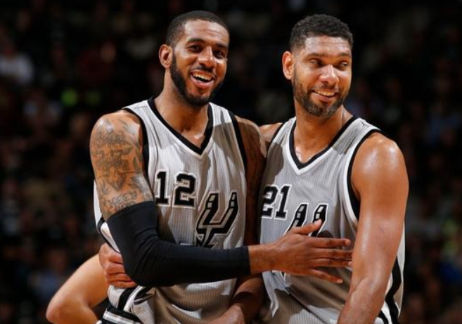 基米希打入生涯首粒欧冠乌龙，拜仁上次欧冠乌龙由阿拉巴打入（基米希首次在欧冠自摆乌龙，拜仁上一次欧冠乌龙由阿拉巴制造）