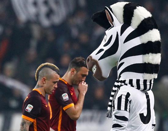 足球报：铜梁龙将在今日官宣刘建业担任新帅（《足球报》：铜梁龙今日官宣刘建业出任主教练）