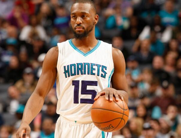 罗马诺：莱万不在迈阿密国际2026年的引援候选名单中（罗马诺：莱万未列入迈阿密国际2026年引援名单）