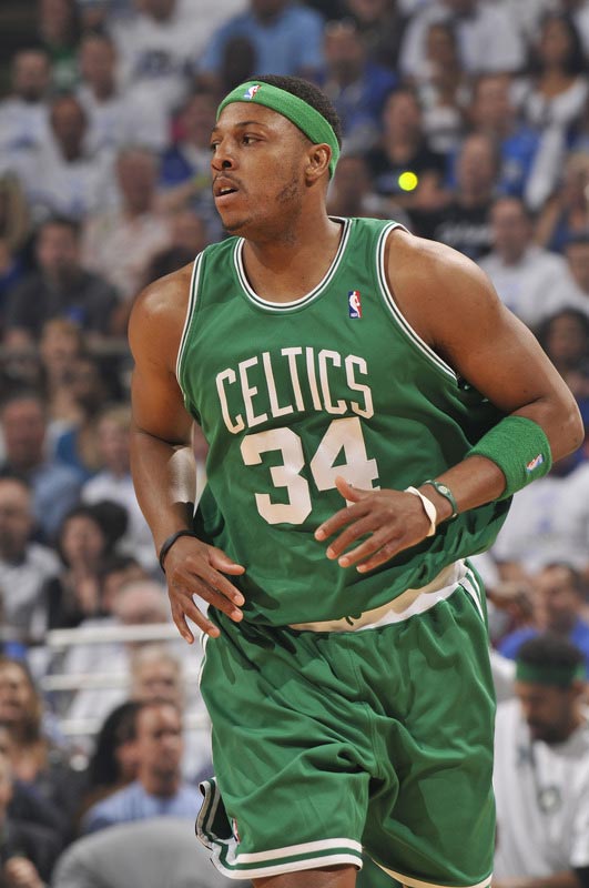 天空体育：那不勒斯希望引进马赛前锋格林伍德（天空体育报道：那不勒斯有意引进马赛前锋格林伍德）