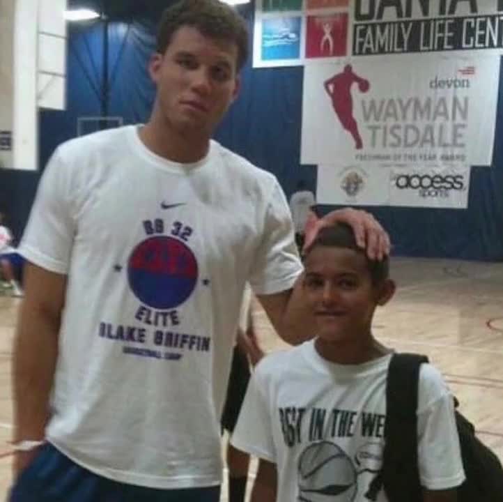 不在伤病名单！申京将在明日对阵快船的比赛中迎来复出（申京确认复出，明日对阵快船）