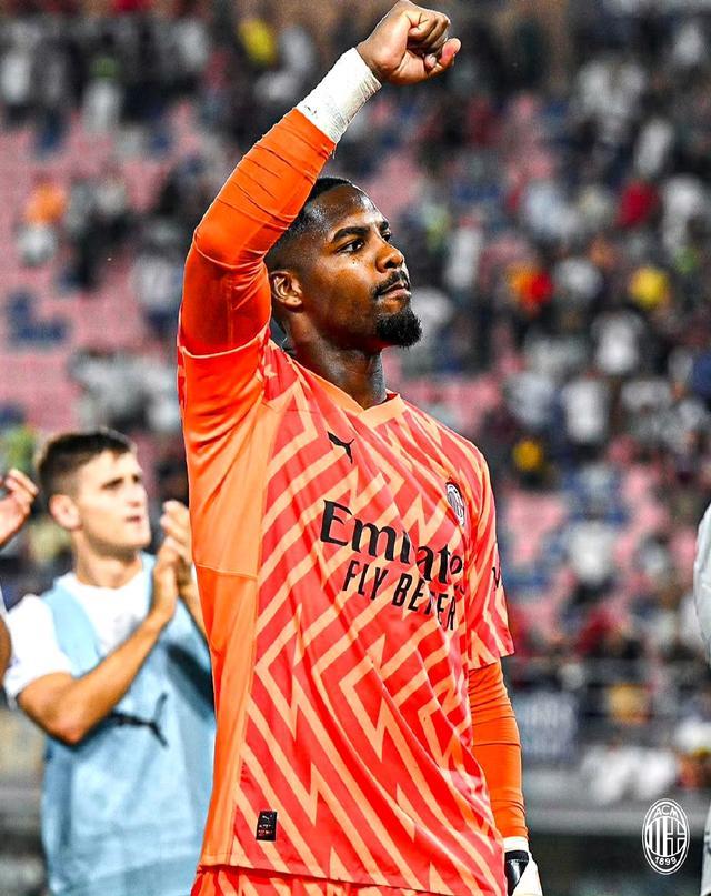 米体：国米将在意杯进行9人轮换，迪乌夫和小将科基有望首发（米体：国米意杯将轮换9人，迪乌夫与小将科基或先发）