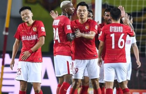 德甲半场：安塞尔米诺建功，多特蒙德暂1-0勒沃库森（德甲半场战报：安塞尔米诺破门，多特蒙德暂以1-0领先勒沃库森）