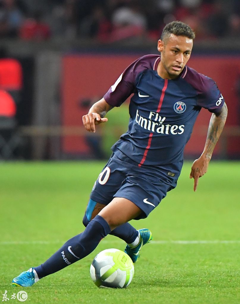 2-1，打爆日本张本智和，状态低迷连续丢分，邱党给对手上课（2-1，邱党技高一筹力克张本智和，对手状态起伏连丢分）