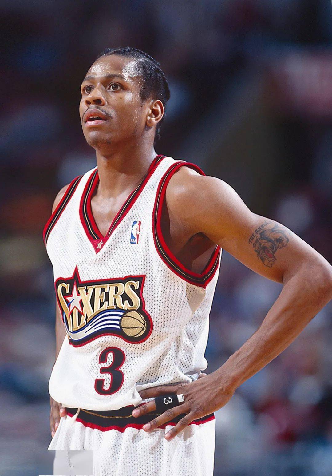 埃及队非洲杯赛后没有接受媒体采访，被非洲足联处罚5000欧元（埃及队因非洲杯赛后未接受媒体采访遭非洲足联罚款5000欧元）