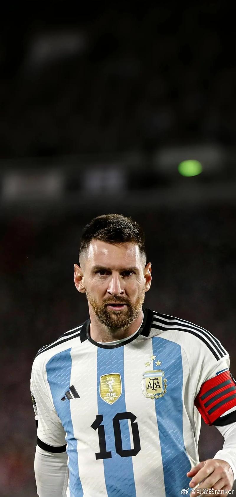 欧冠淘汰赛前瞻：拜仁客战巴黎,（欧冠淘汰赛看点：拜仁客场挑战巴黎）